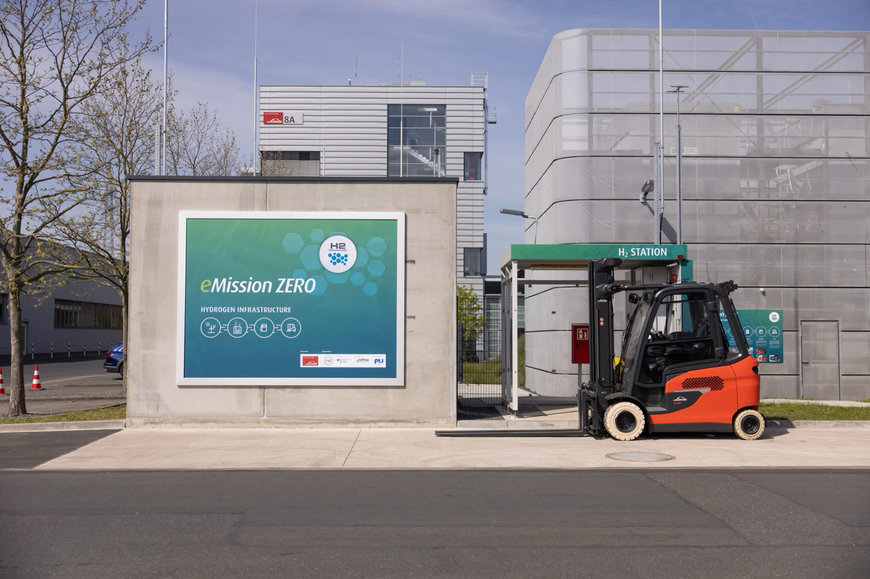 Fenwick­Linde annonce l'ouverture de la toute première station d’hydrogène vert destinée à alimenter une flotte de 21 chariots élévateurs sur le site de son usine d’Aschaffenbourg